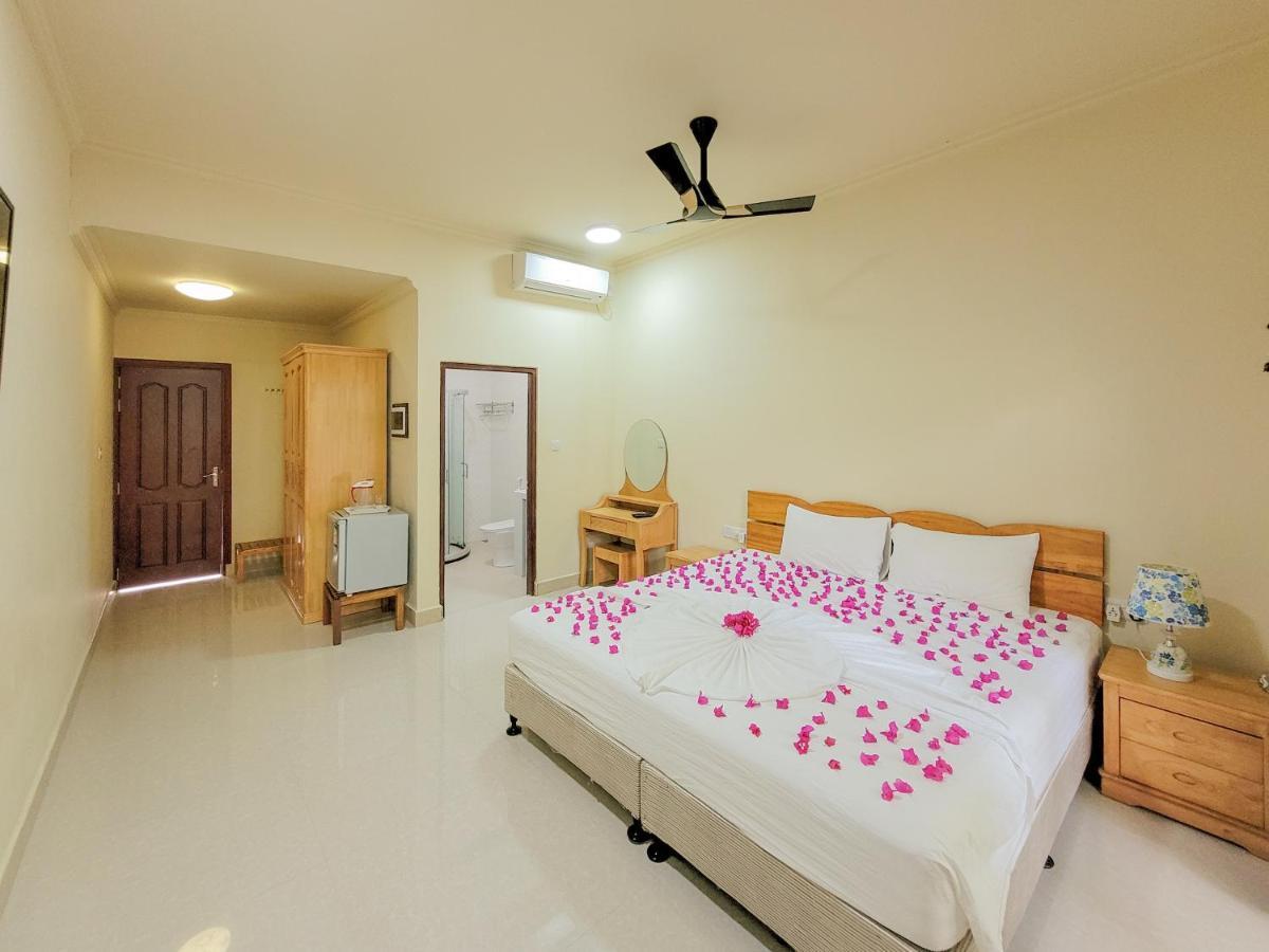 טאודו Sunrise Inn מראה חיצוני תמונה